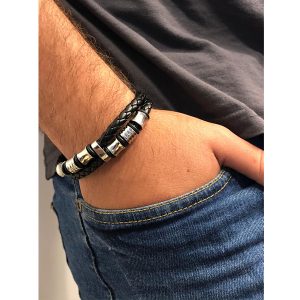 צמיד עור אמיתי שזור בשילוב אלמנטים מטיטניום